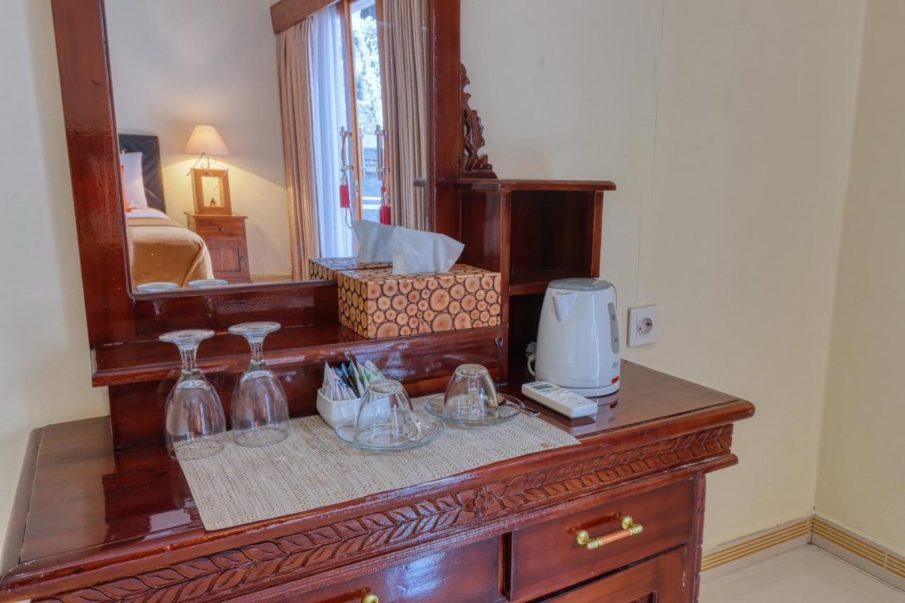 Nibugi Guest House Toyapakeh Eksteriør billede